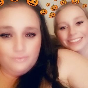 Meet your Posher, Laci